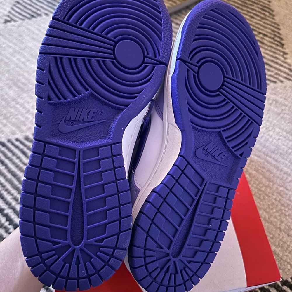 Nike Dunks Blueberry 🫐 - Picture 3 of 7